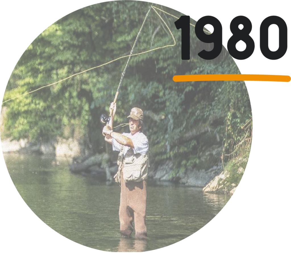 Pêcheur dans la rivière